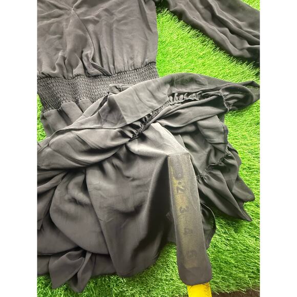 Michael Kors Black Long Sleeve Tiered Ruffle Mini Dress Smocked Waist Sz M Women - Picture 4 of 9